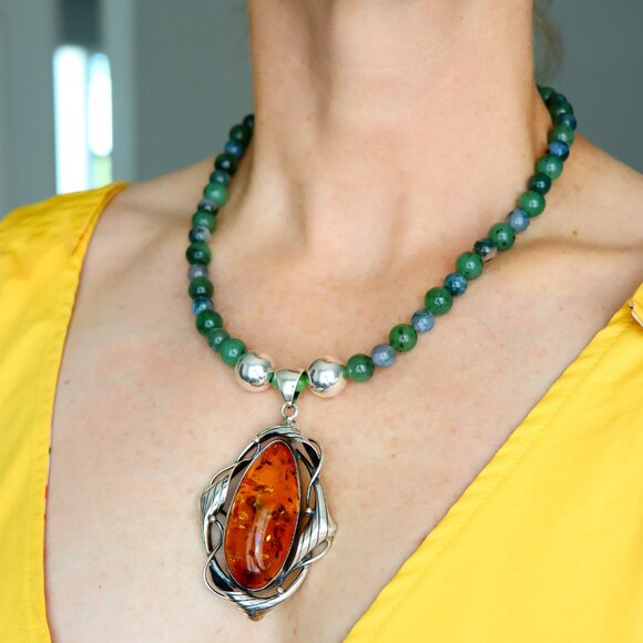 Cognac Amber & Jade Pendant Necklace – 925 Silver – Handmade Statement - Picture 2 of 6